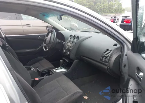 2010 Nissan Altima 2.5 S из США, поврежденный, VIN 1N4AL2AP4AC191818